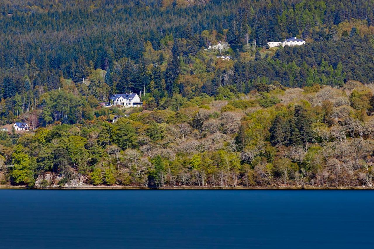 Craigdarroch Hotel Foyers Exterior photo