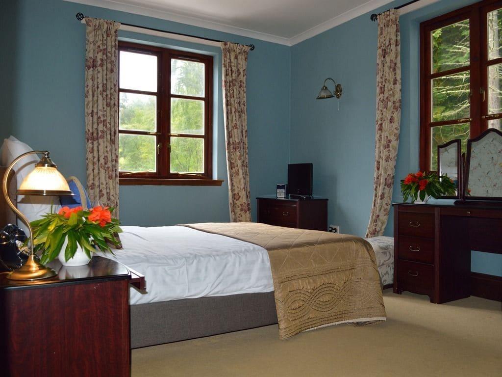 Craigdarroch Hotel Foyers Exterior photo